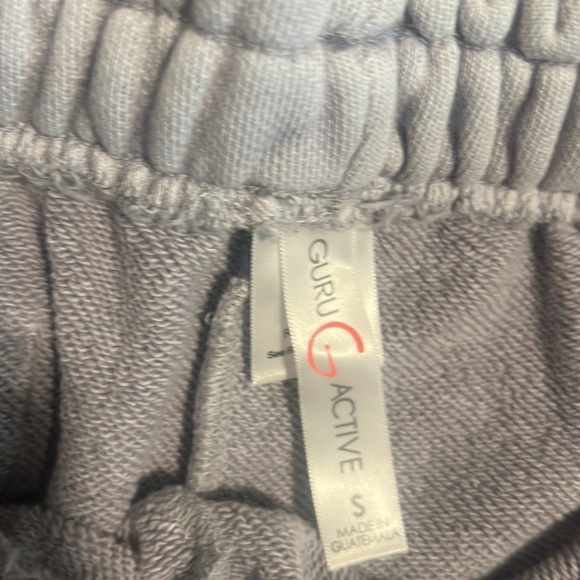 Guru active gray shorts with pockets - Picture 4 of 4